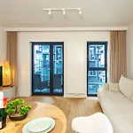 Spodek Apartment