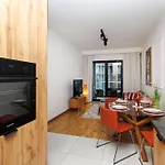 Spodek Apartment