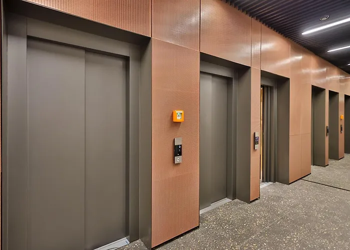 아파트 Spodek 1-2-3 Pokojowy 카토비체