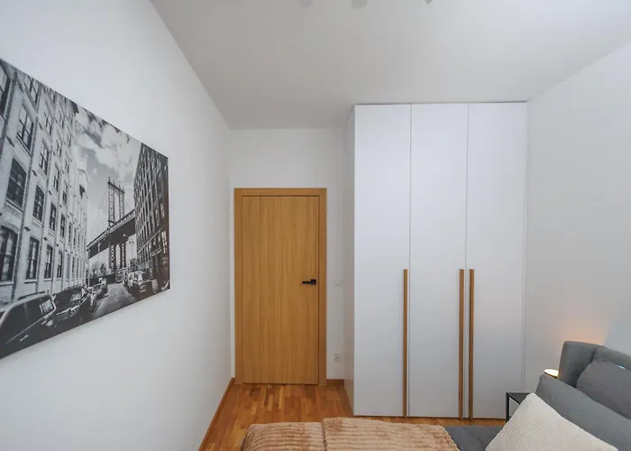 Spodek 1-2-3 Pokojowy *