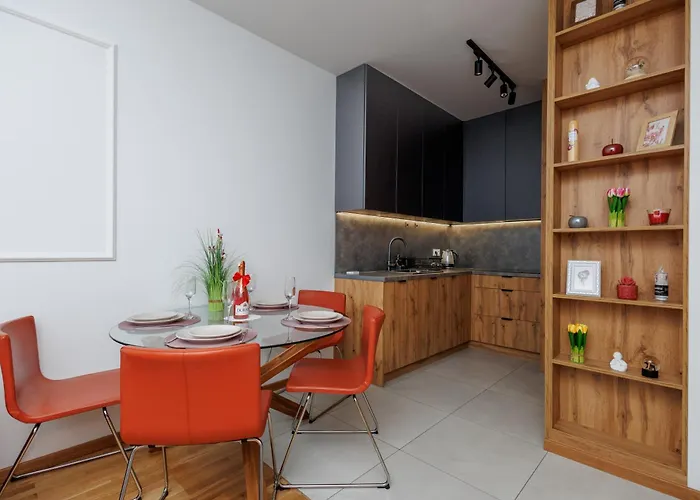 Spodek 1-2-3 Pokojowy 아파트 카토비체